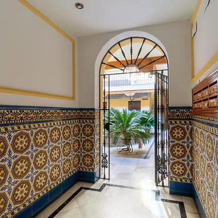 Svl - Sunny And Bright Apartment At Historical Center Sewilla Zewnętrze zdjęcie
