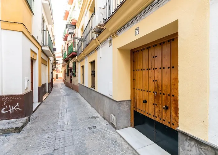 Svl - Sunny And Bright Apartment At Historical Center